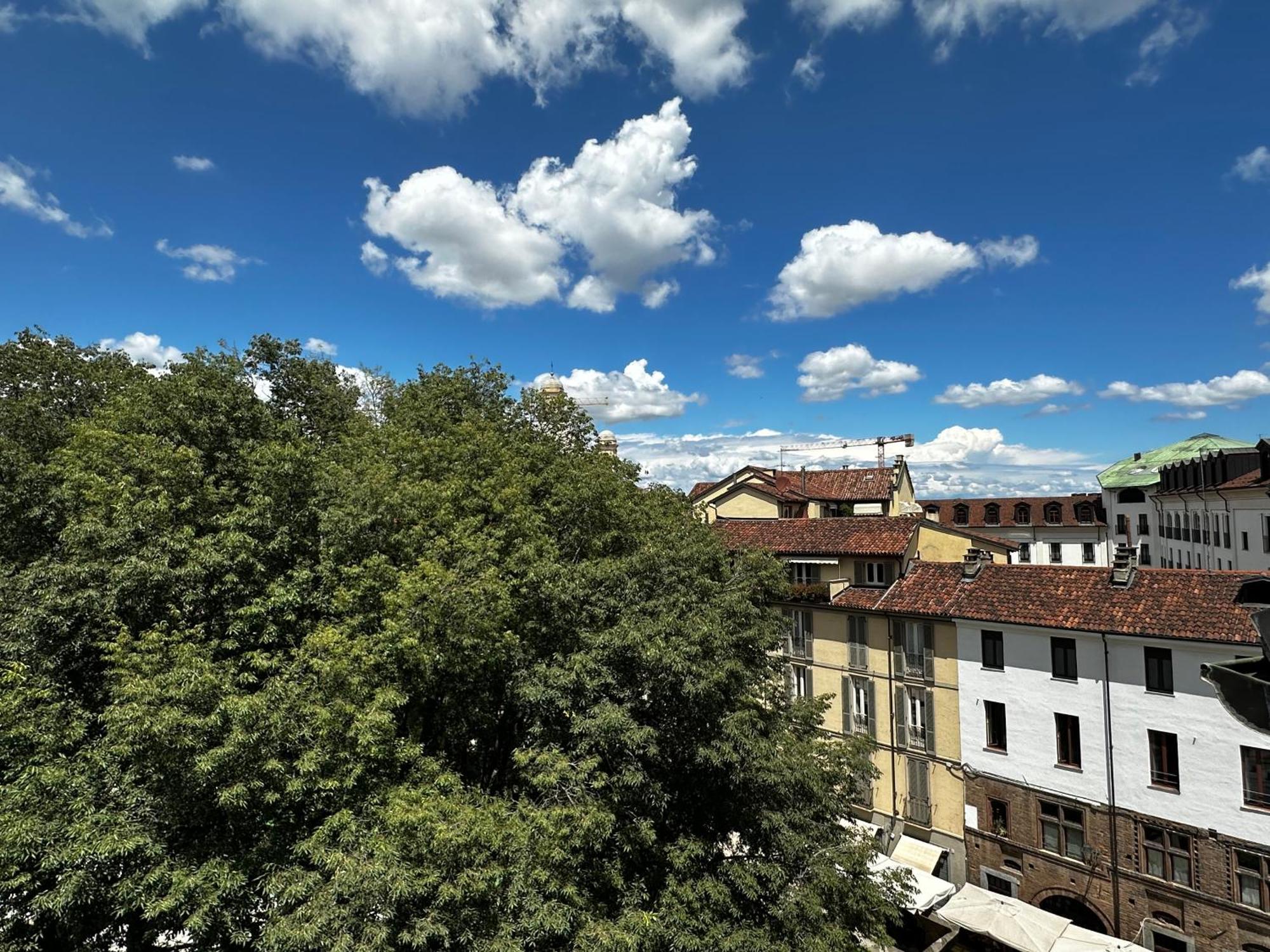 Apartamento Il Balconcino Del Centro Storico Turín Exterior foto